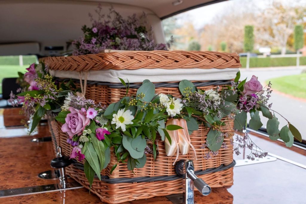 Natural Outdoor Funeral in Kent